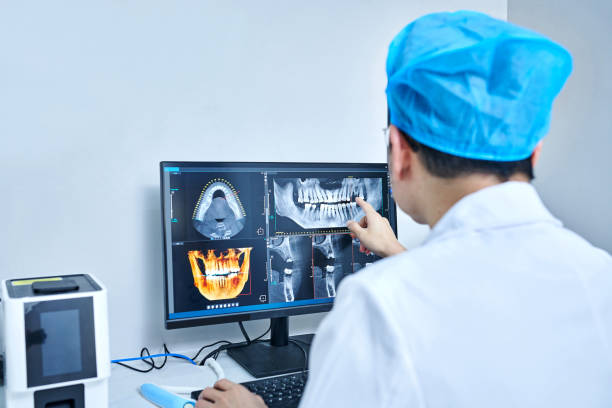 Best Emergency Dentist for Lost Fillings or Crowns in South Gate Ridge, FL