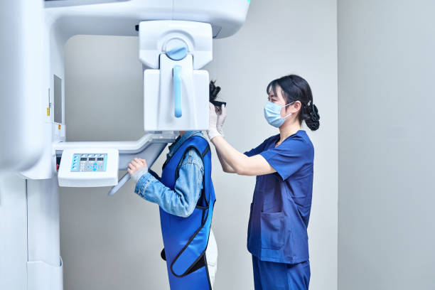 Best Orthodontic Emergency Dentist in South Gate Ridge, FL